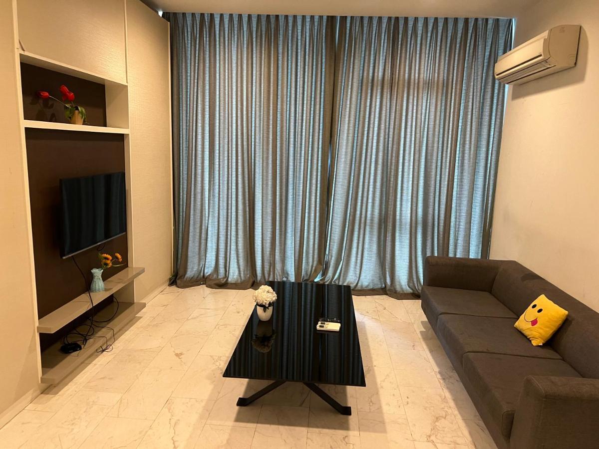 Amazing Pool By Platinum Suites Klcc Куала Лумпур Екстериор снимка