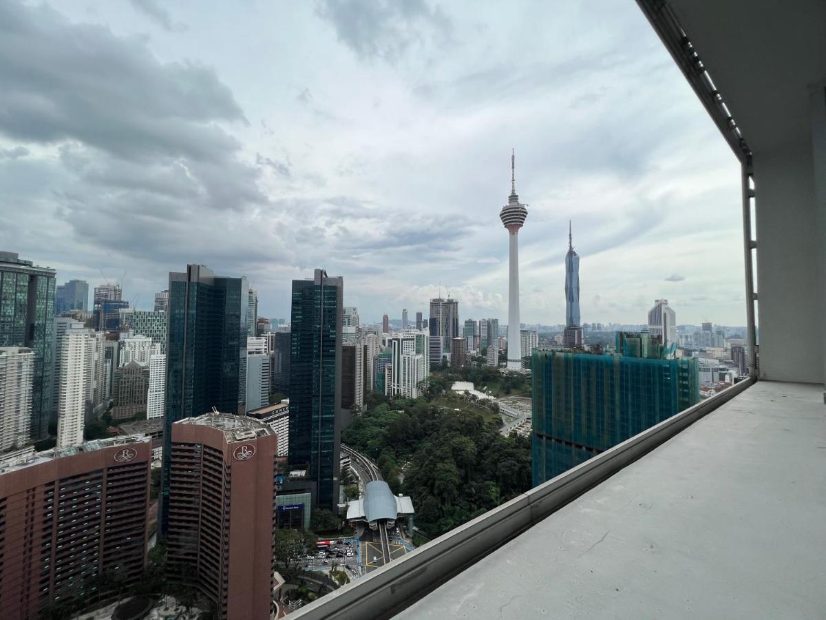 Amazing Pool By Platinum Suites Klcc Куала Лумпур Екстериор снимка