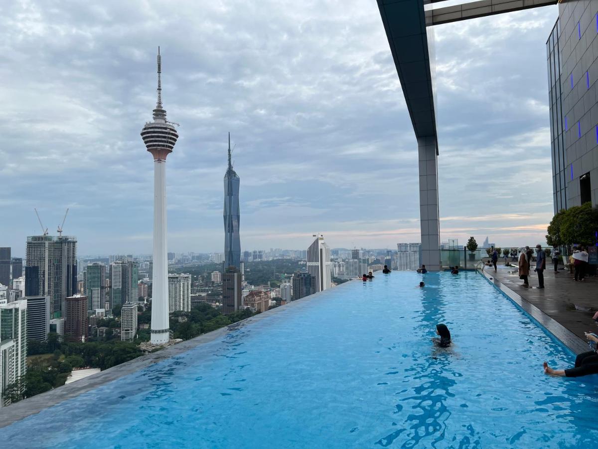 Amazing Pool By Platinum Suites Klcc Куала Лумпур Екстериор снимка