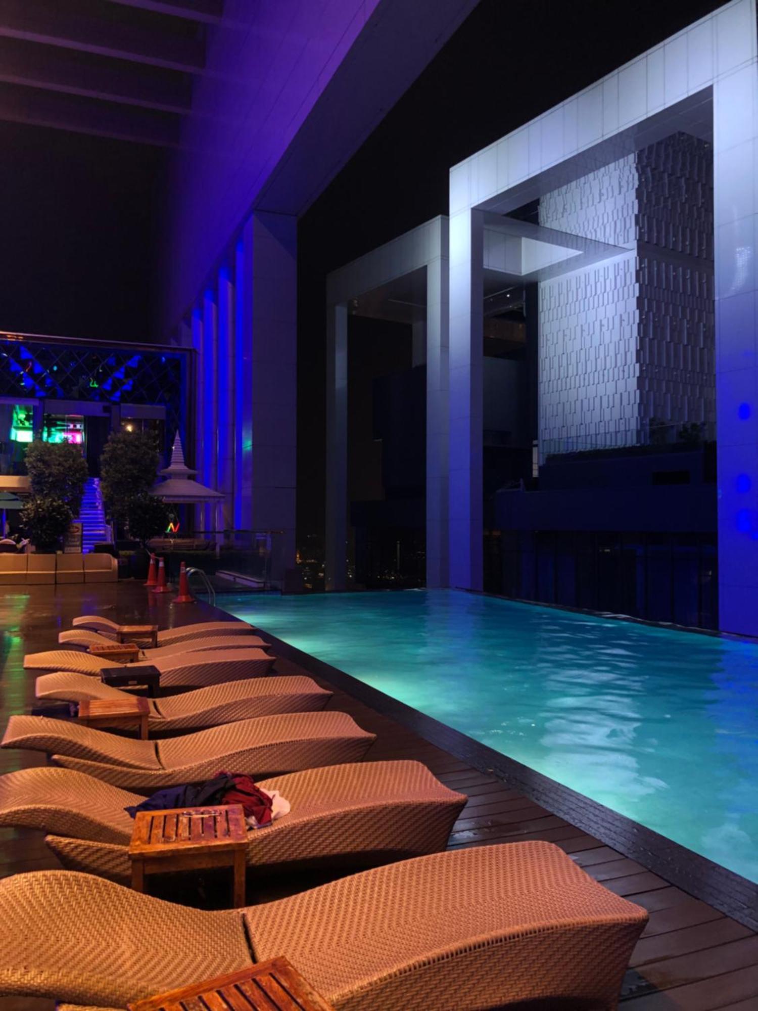 Amazing Pool By Platinum Suites Klcc Куала Лумпур Екстериор снимка